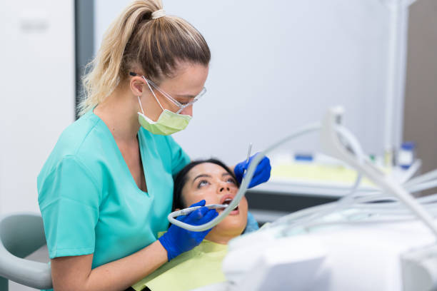 Best Emergency Dental Extractions in Northview, MI